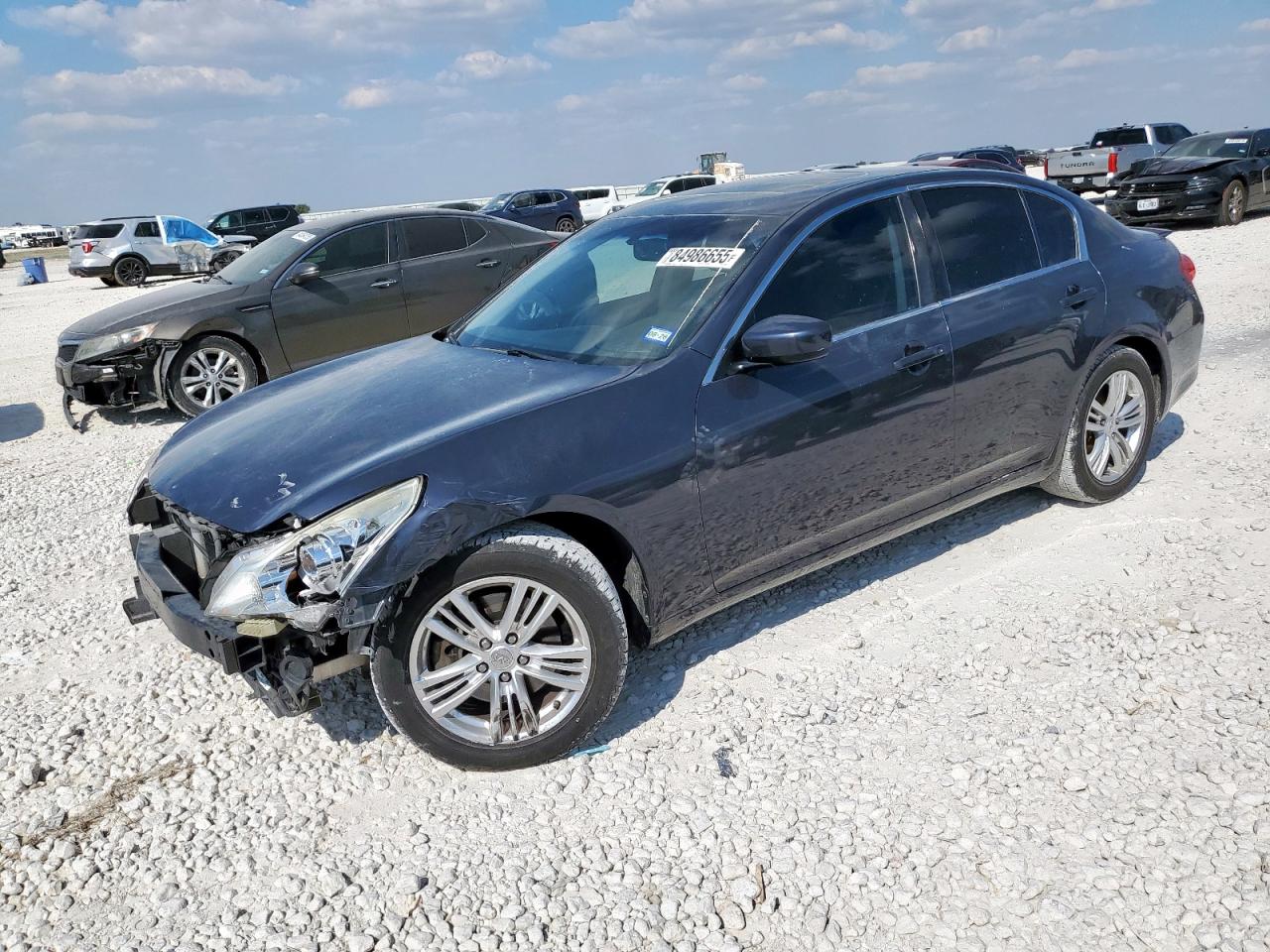 2011 Infiniti G37