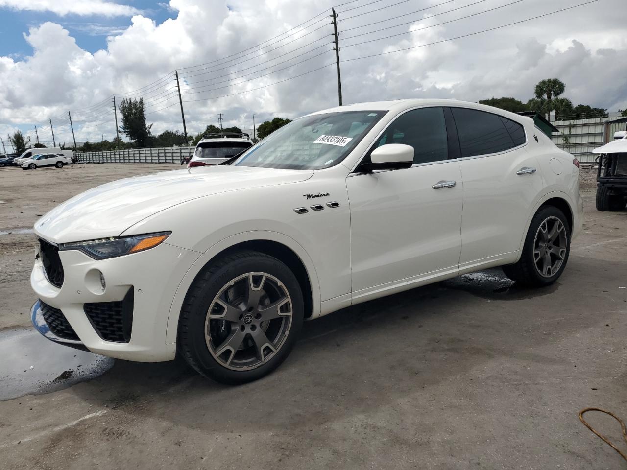 2023 Maserati Levante