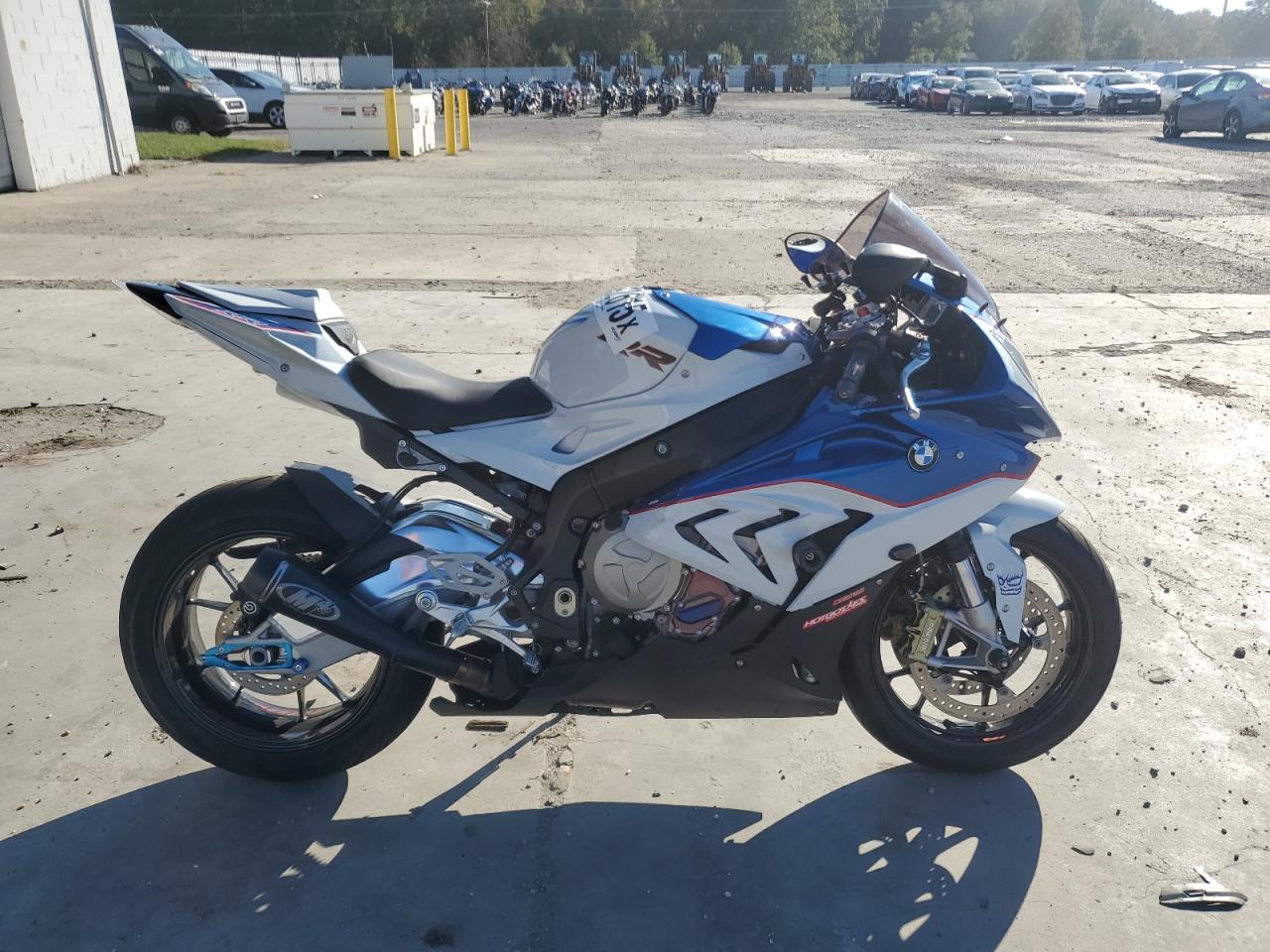 2016 BMW S 1000