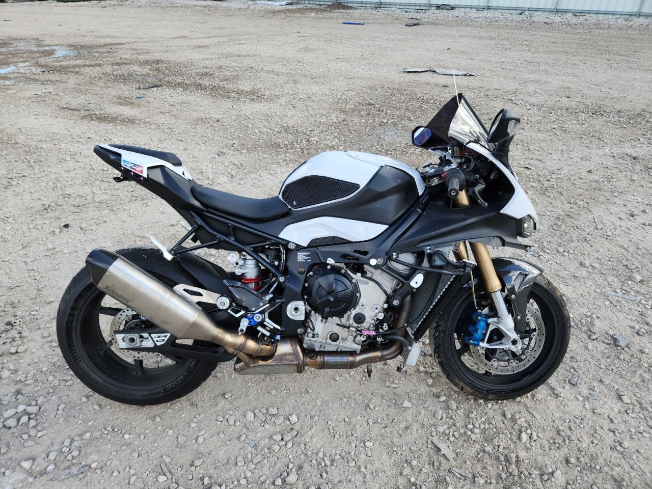 2023 BMW S 1000