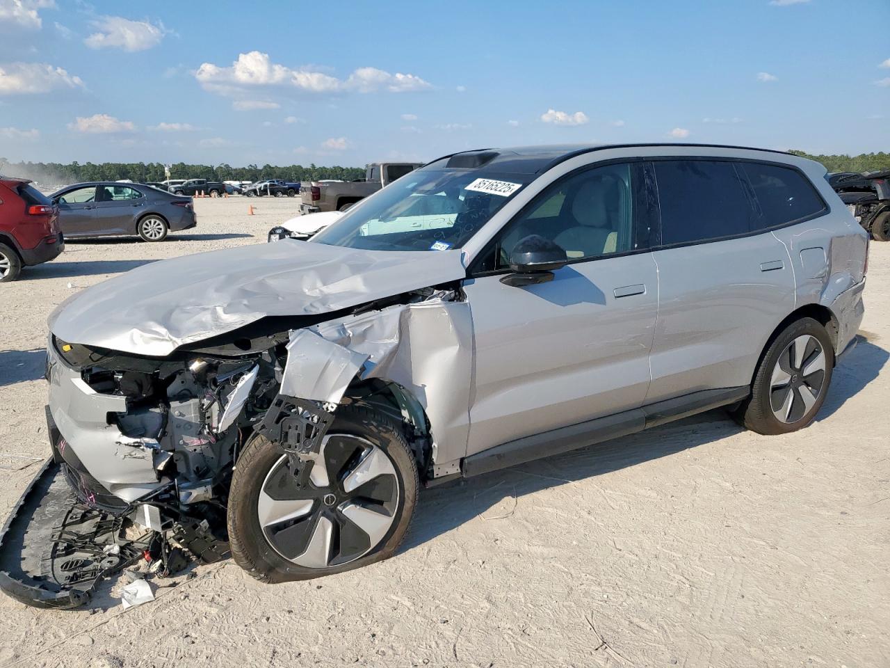 2025 Volvo Ex90 Plus