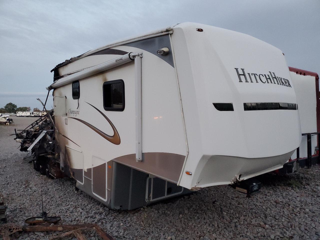 Hitchhiker Trav Trail