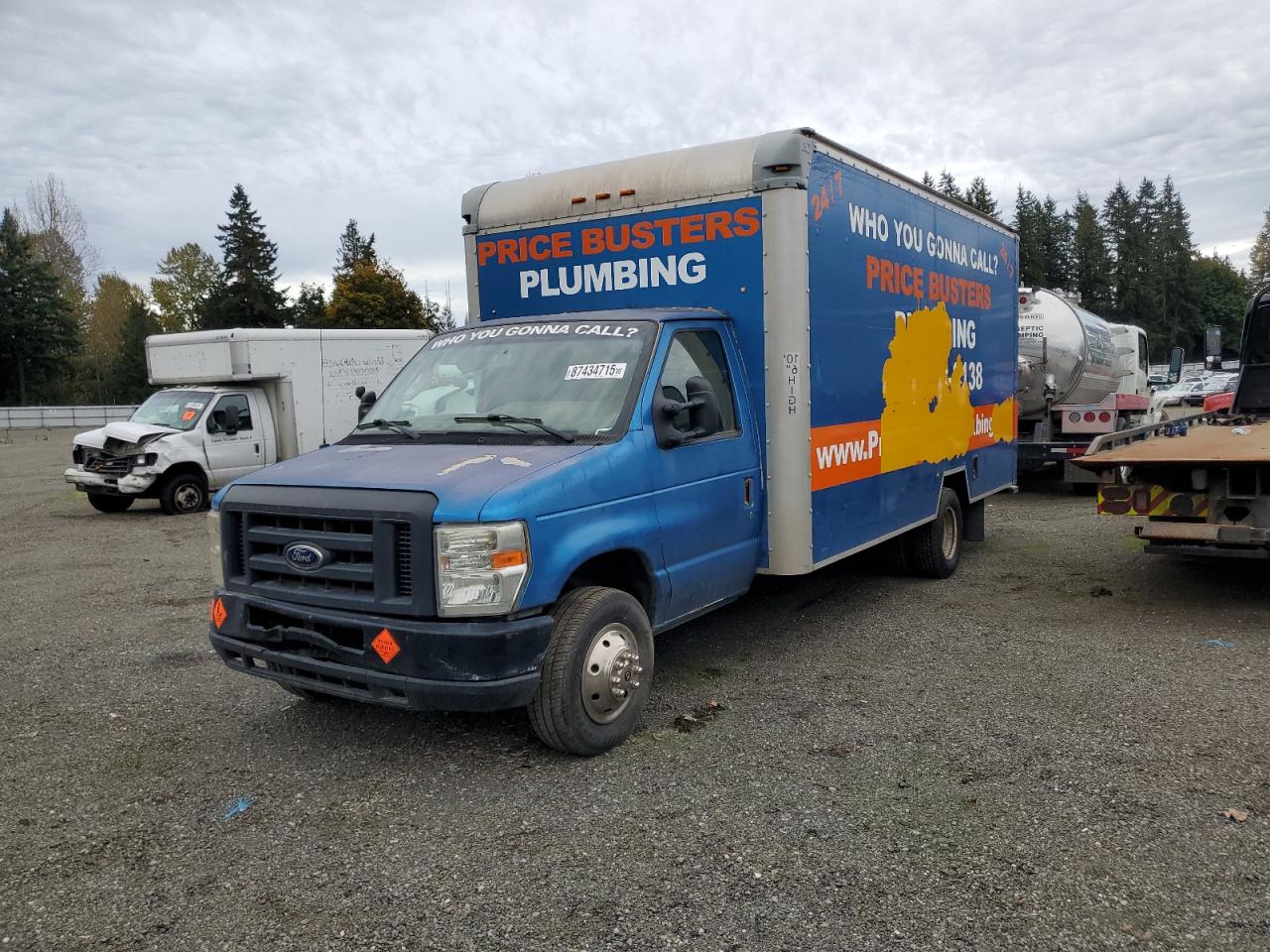 2011 Ford E-350