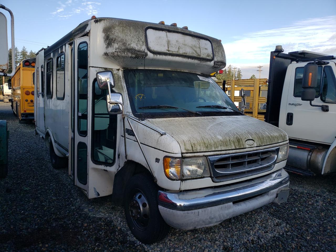 1999 Ford Econoline E350
