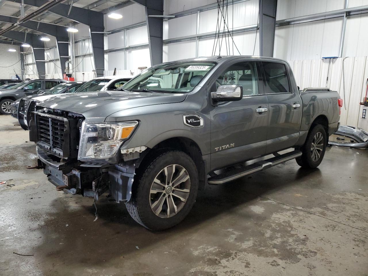 2017 Nissan Titan