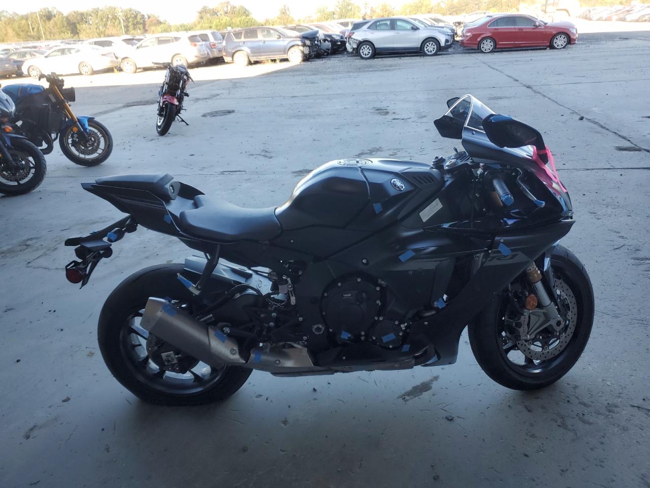 2025 Yamaha YZF1000