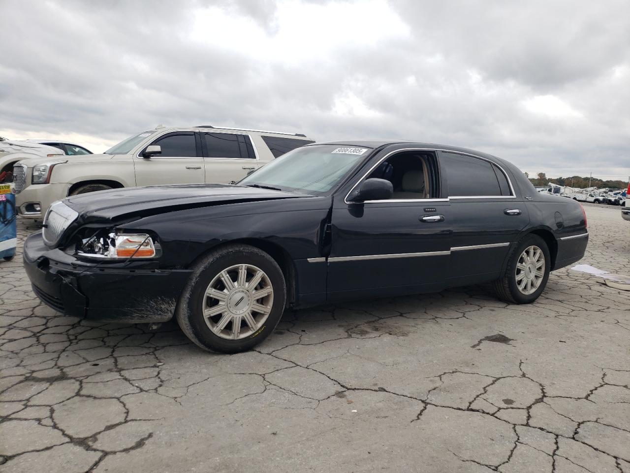2006 Lincoln Town Car