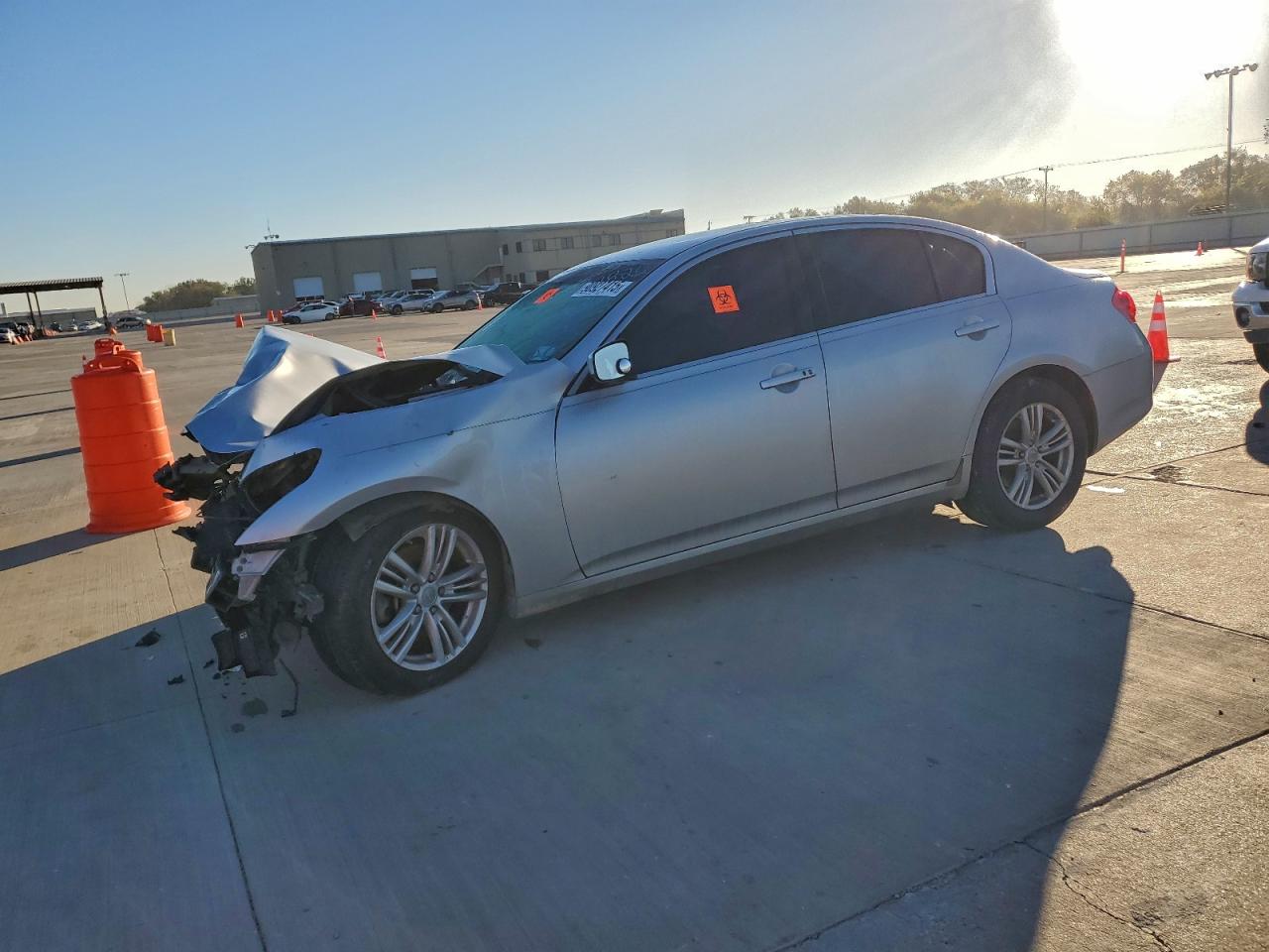 2011 Infiniti G37