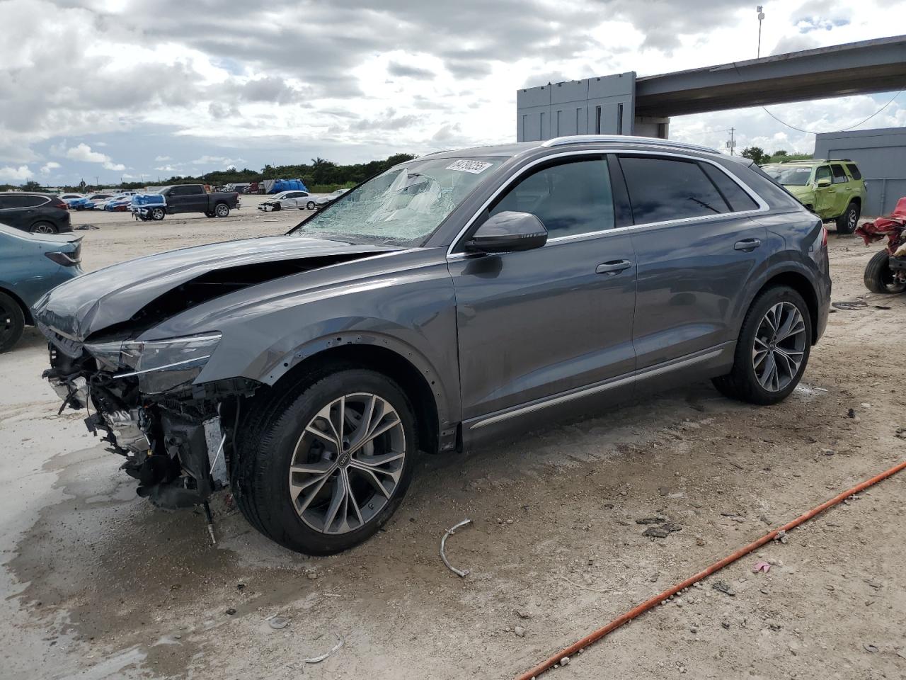 2025 Audi Q8