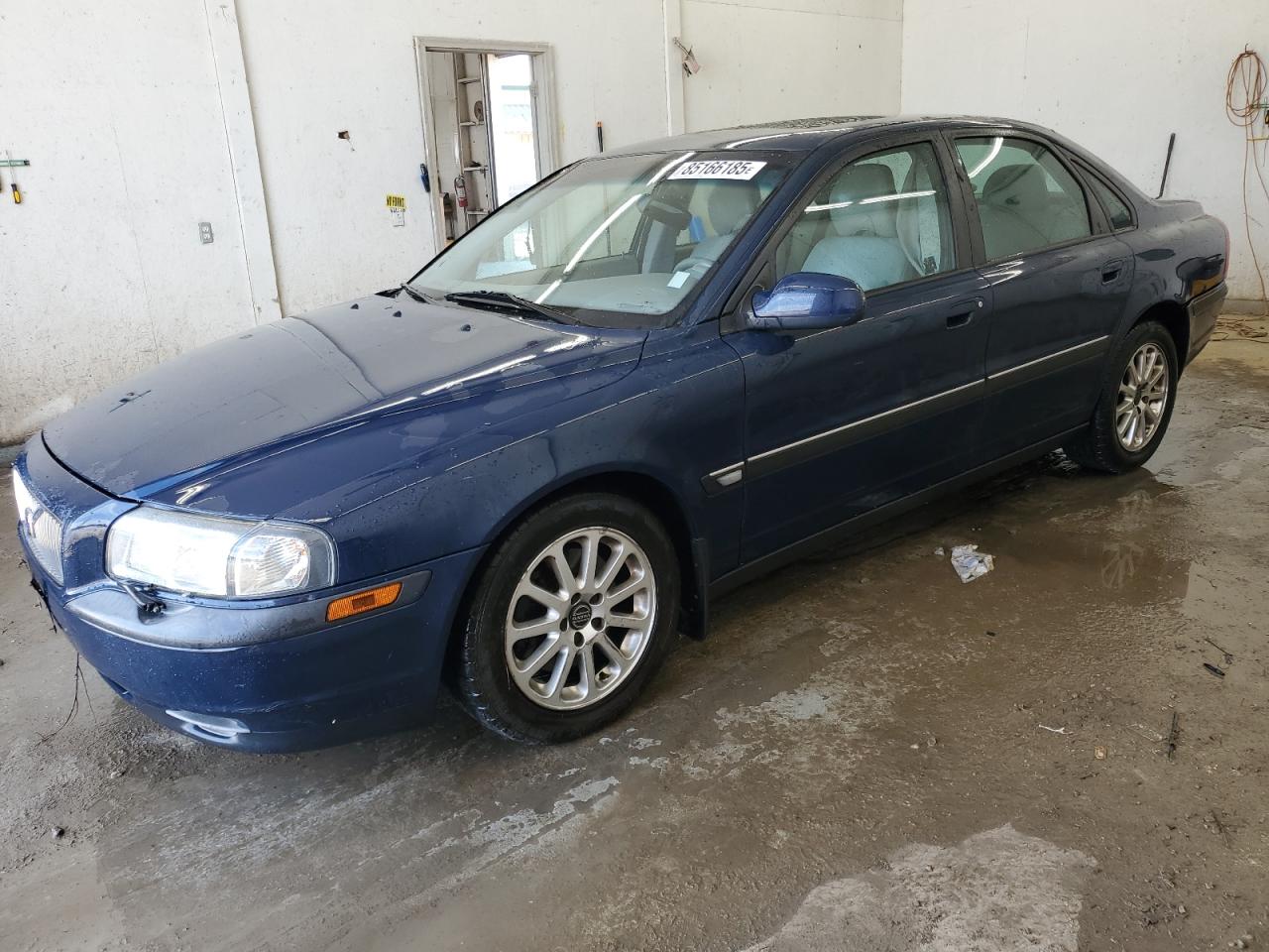 2001 Volvo S80