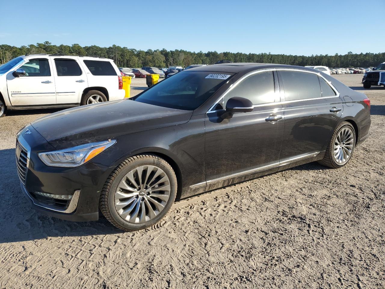 2018 Genesis G90