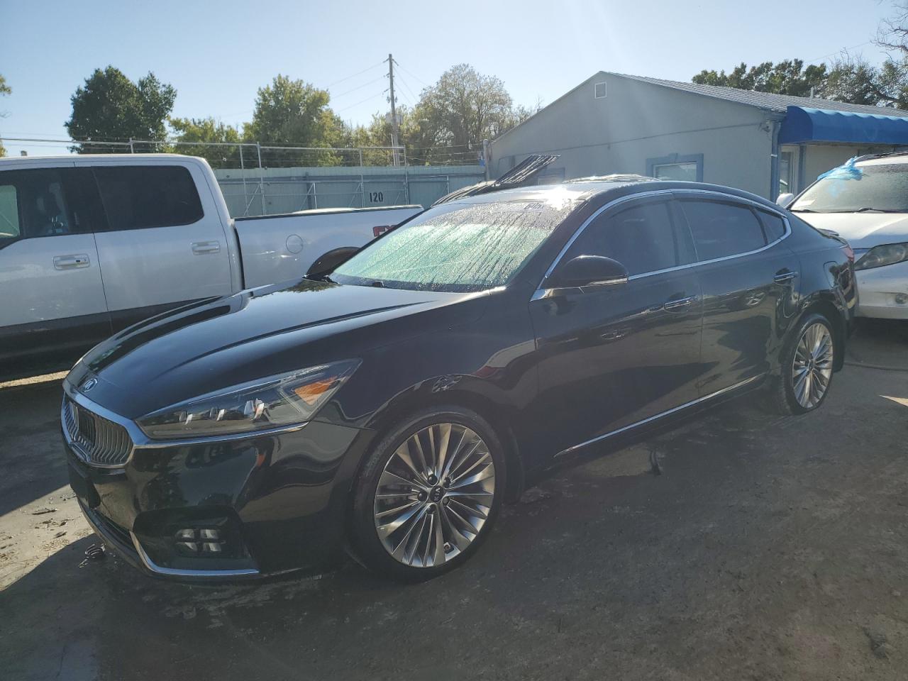 2017 Kia Cadenza