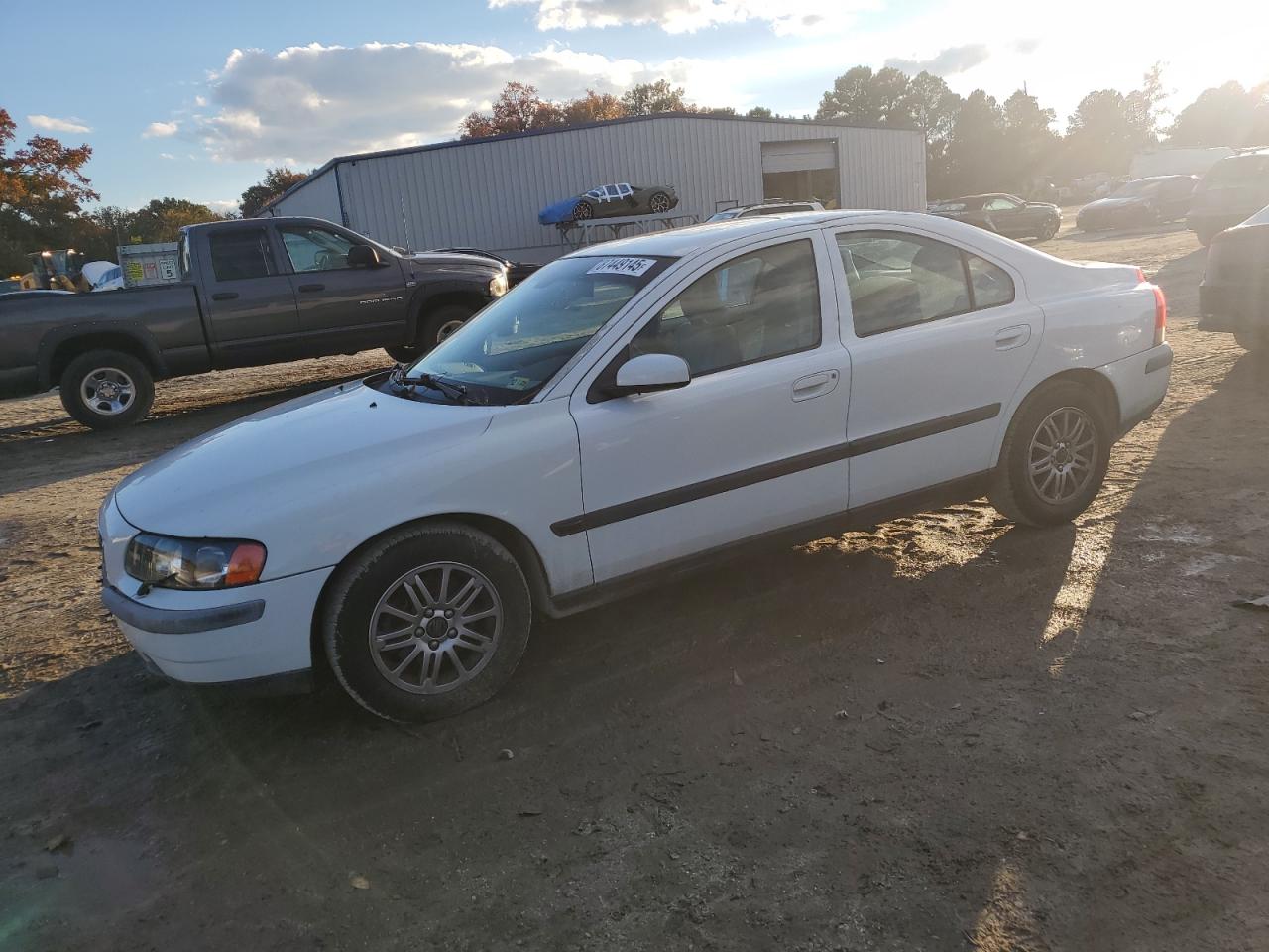 2004 Volvo S60