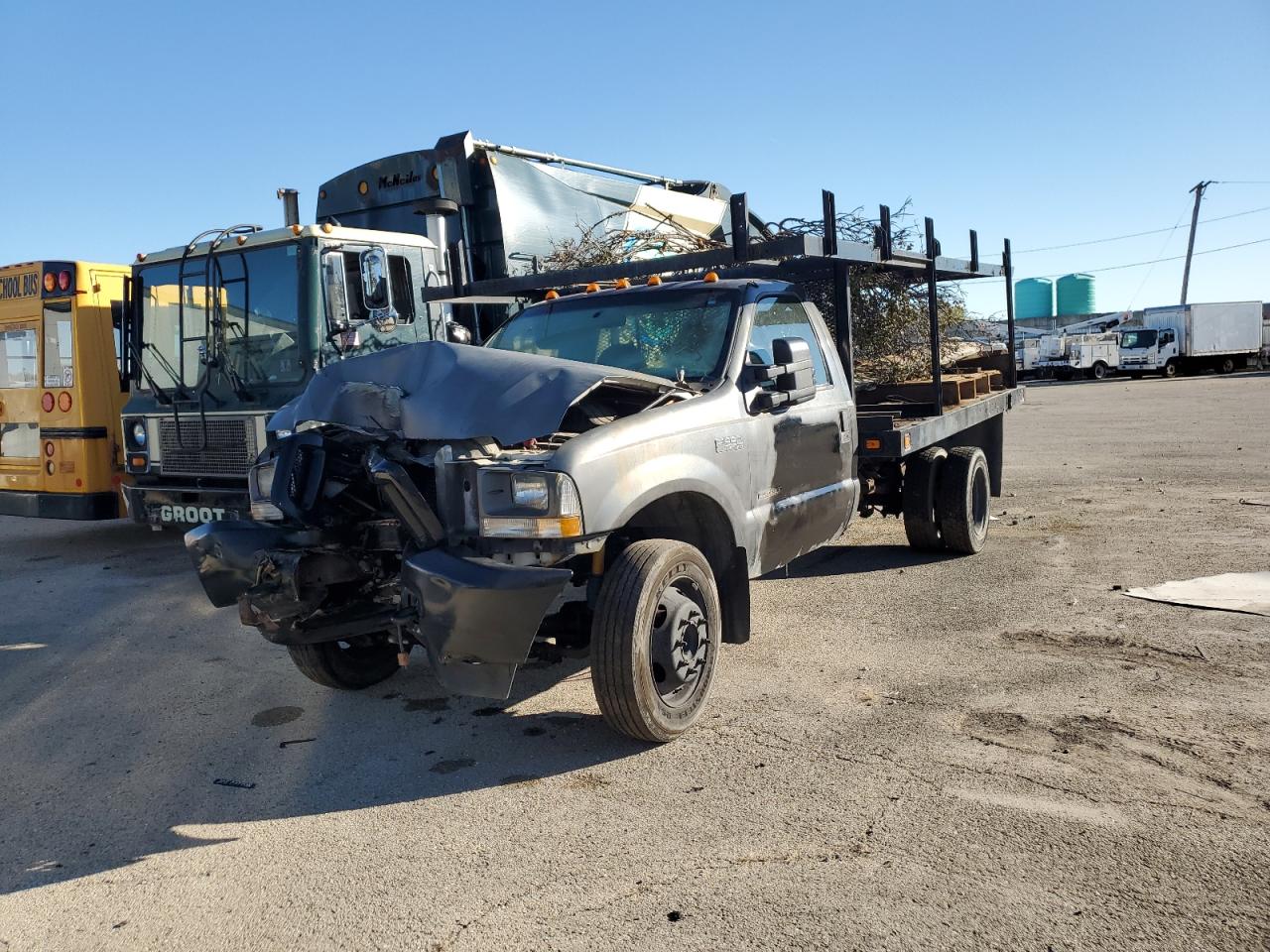 2002 Ford F-550 Super Duty