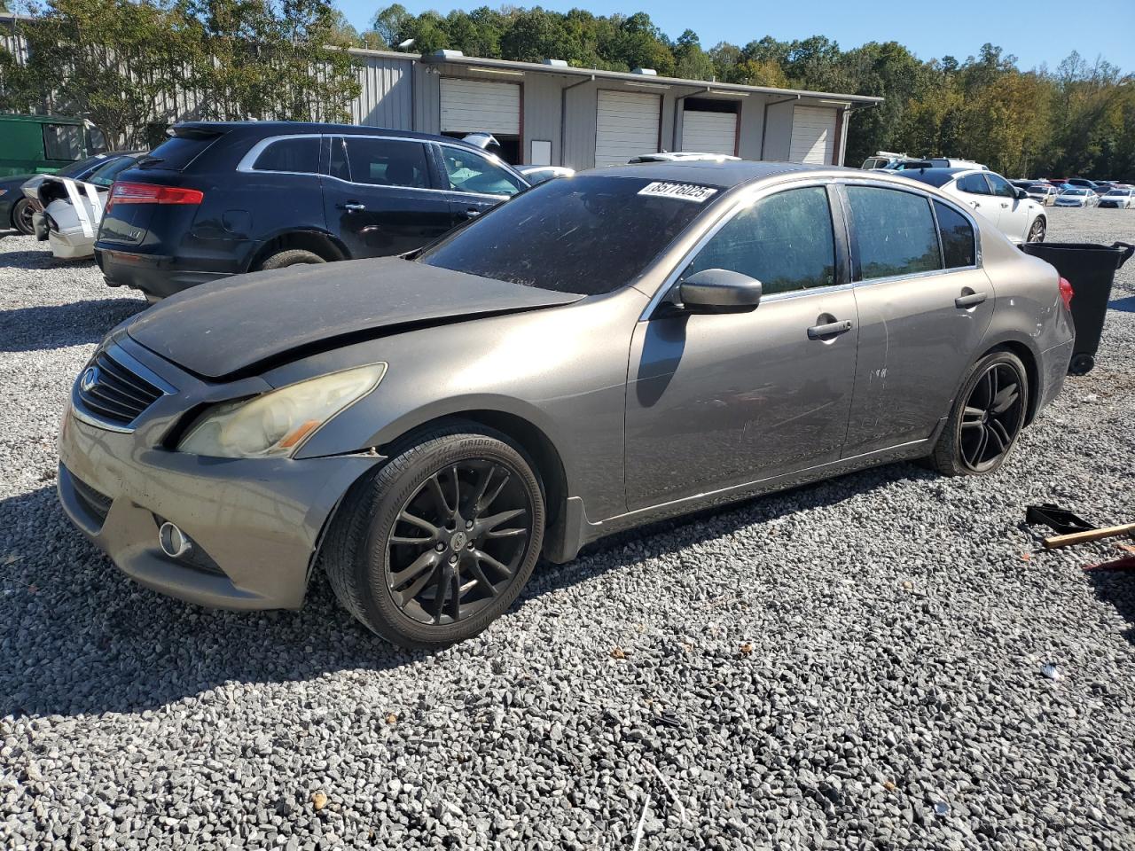 Infiniti G37