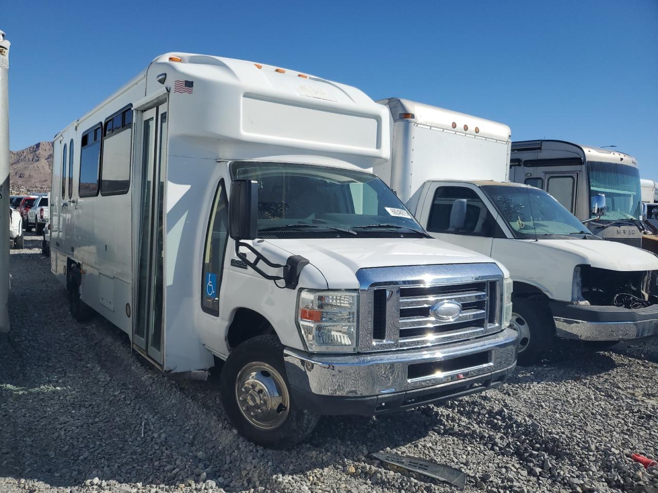 2014 Ford Econoline