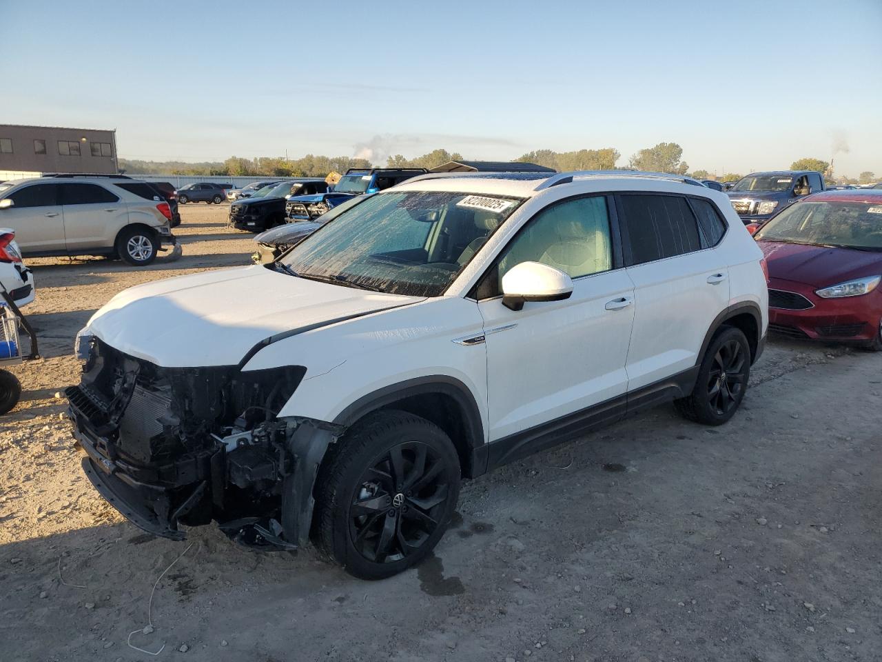 2023 Volkswagen Taos