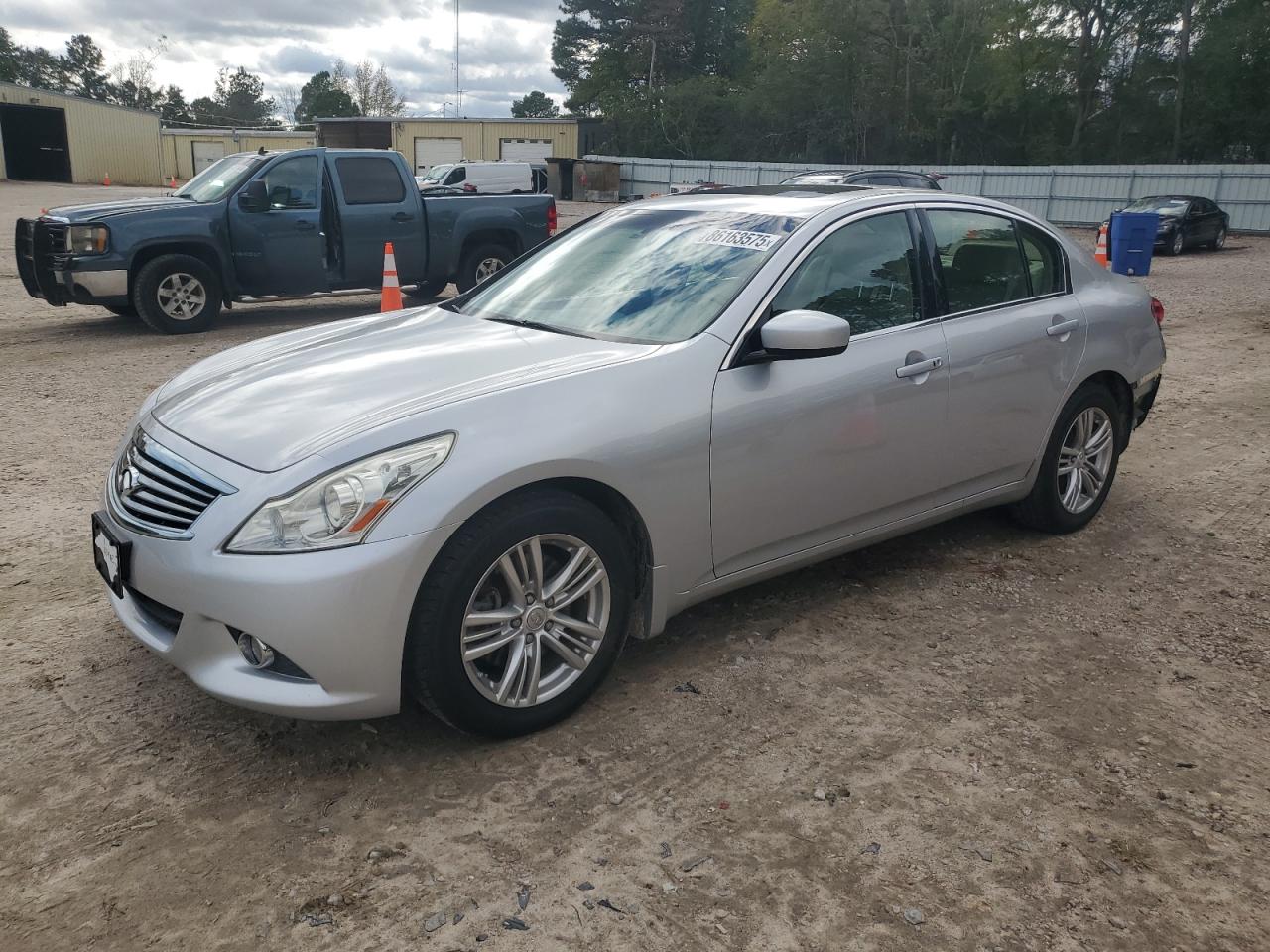 2013 Infiniti G37