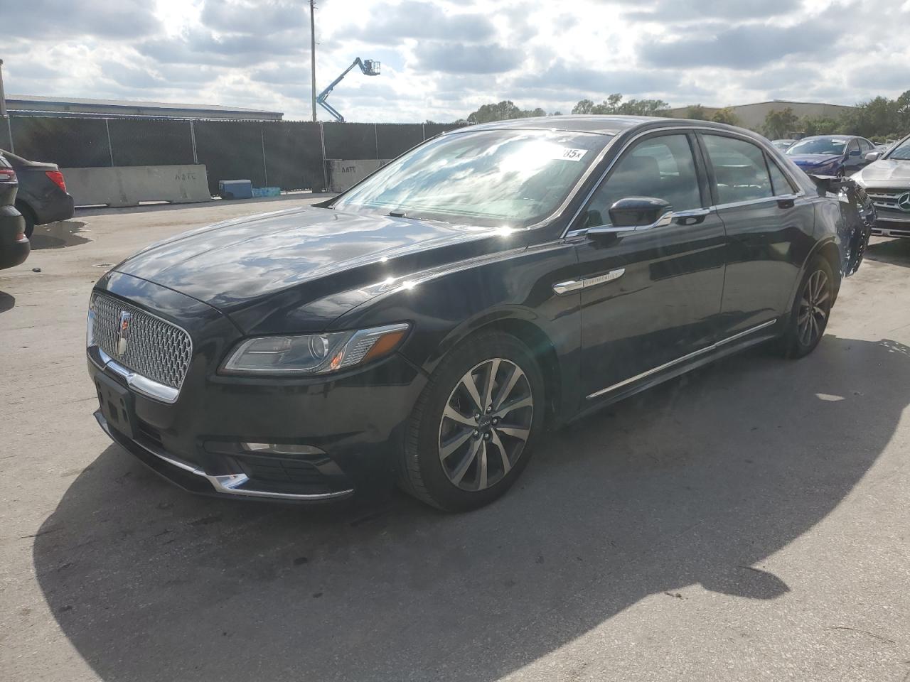 2017 Lincoln Continental