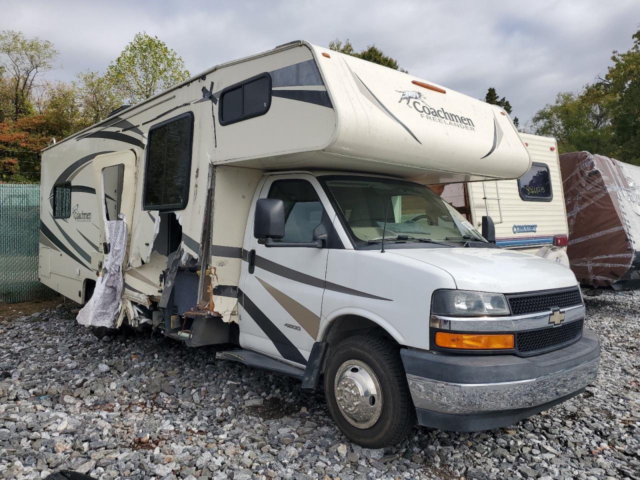 2017 Chevrolet Express 4500