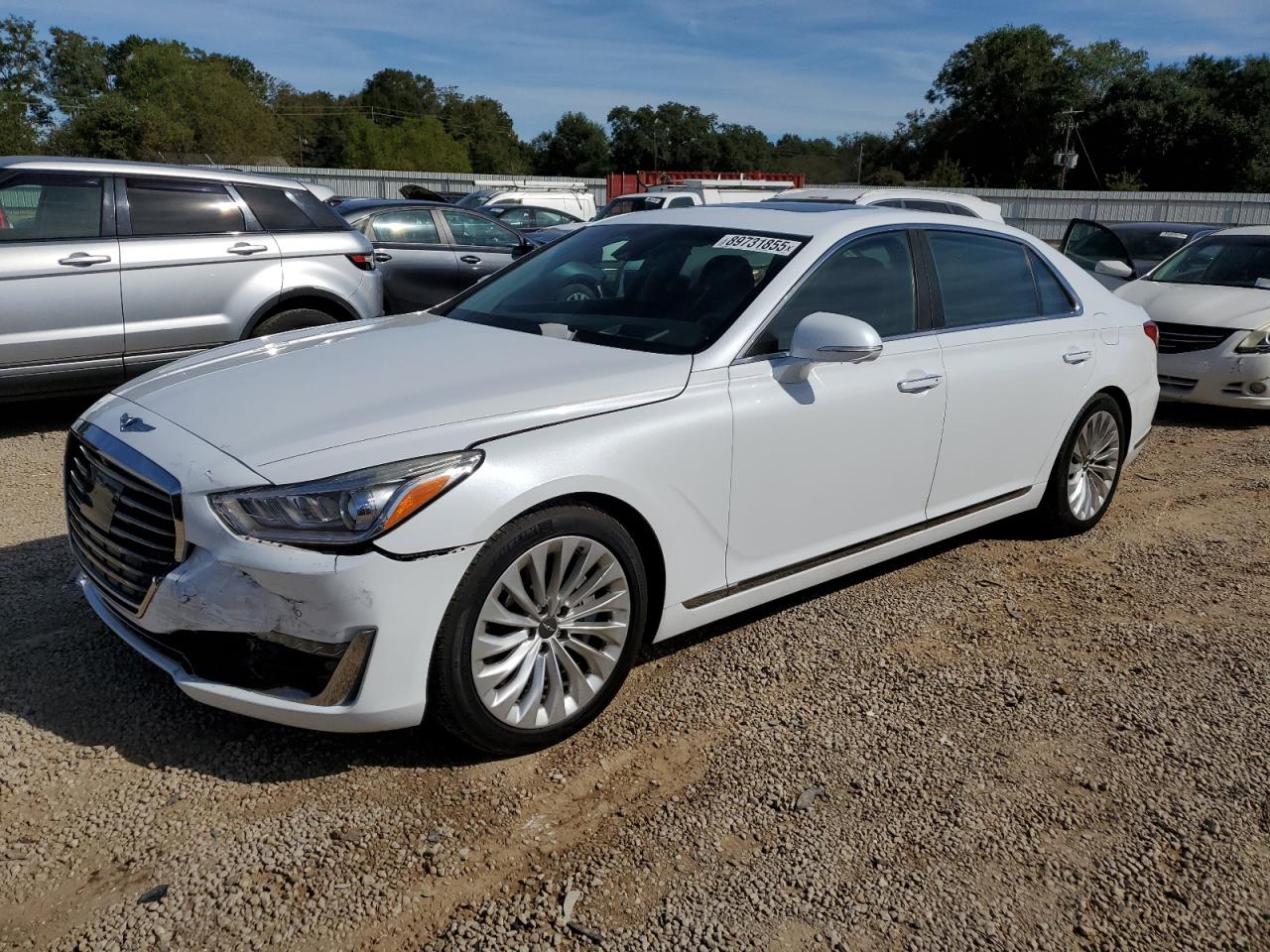 2017 Genesis G90