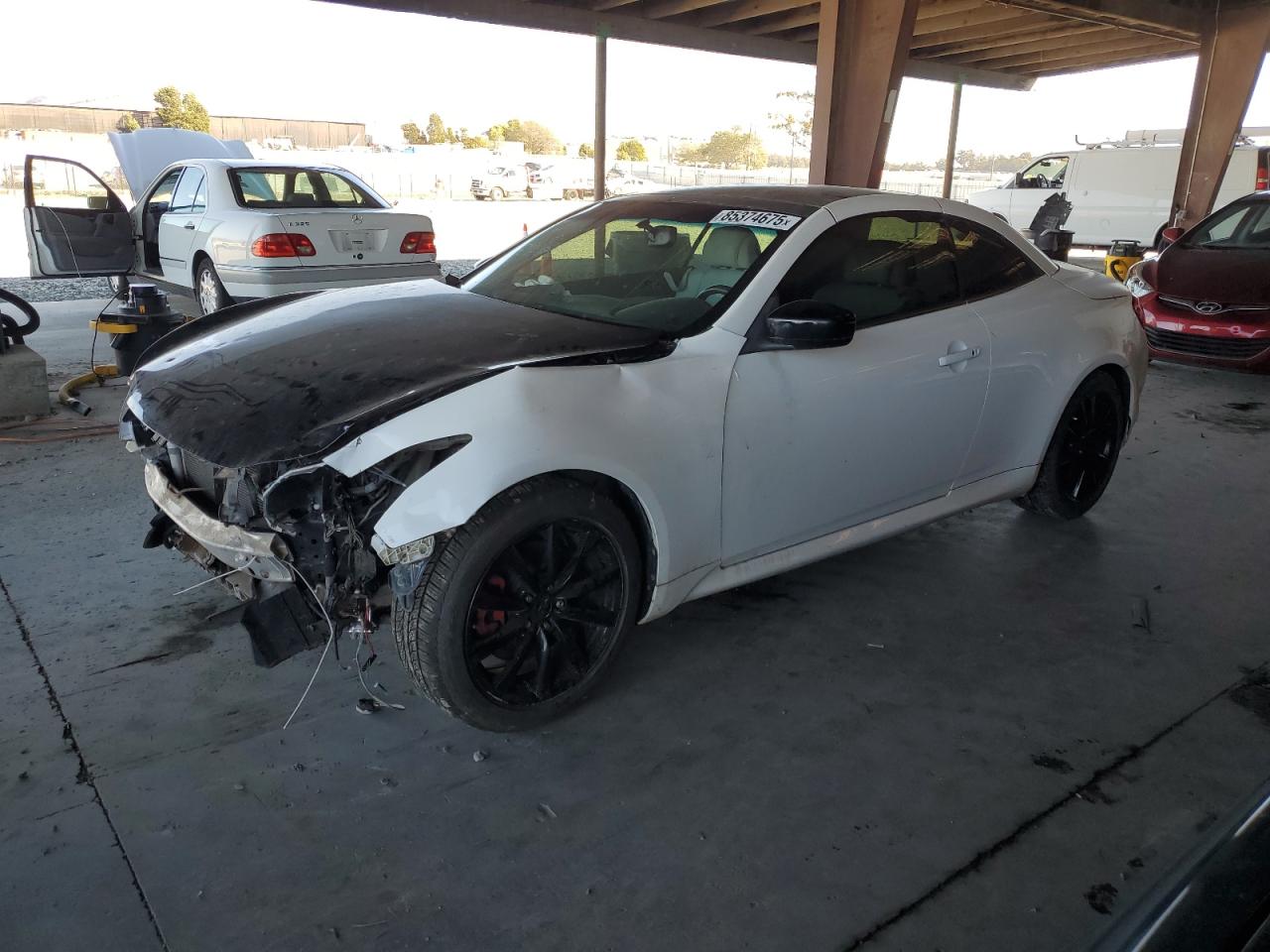 2014 Infiniti Q60