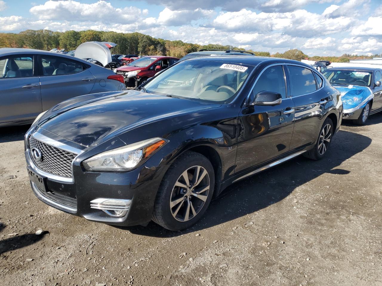 2015 Infiniti Q70