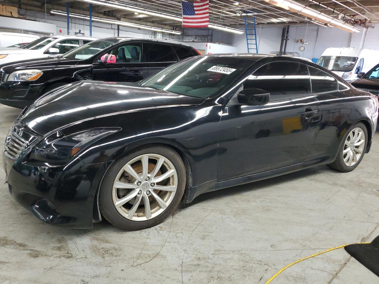 2013 Infiniti G37