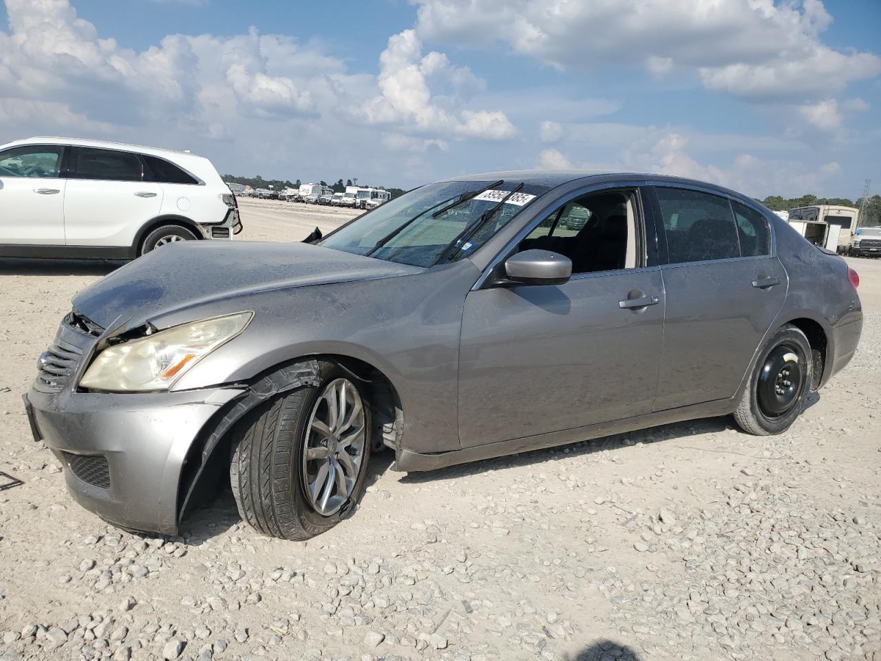 2009 Infiniti G37