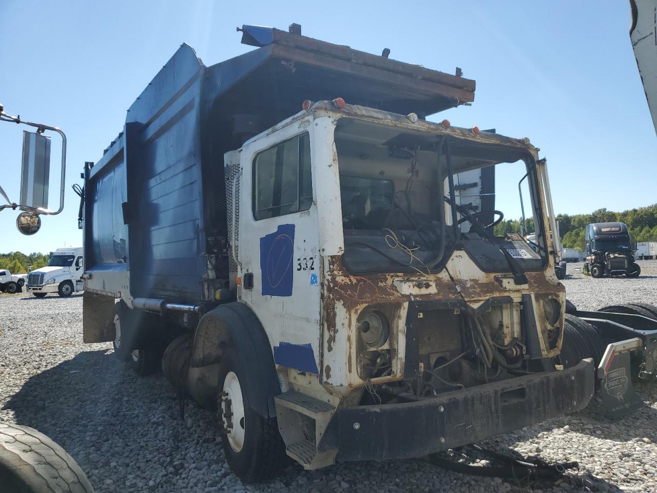 2008 Mack Mru600