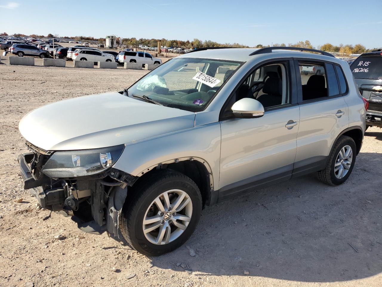 2015 Volkswagen Tiguan s S