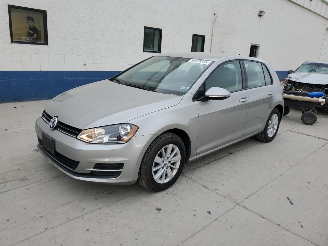 2017 Volkswagen Golf
