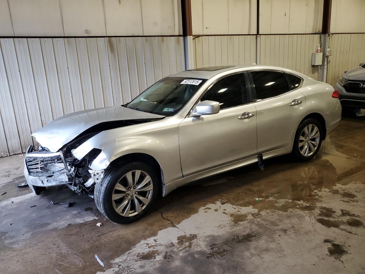 2011 Infiniti M37