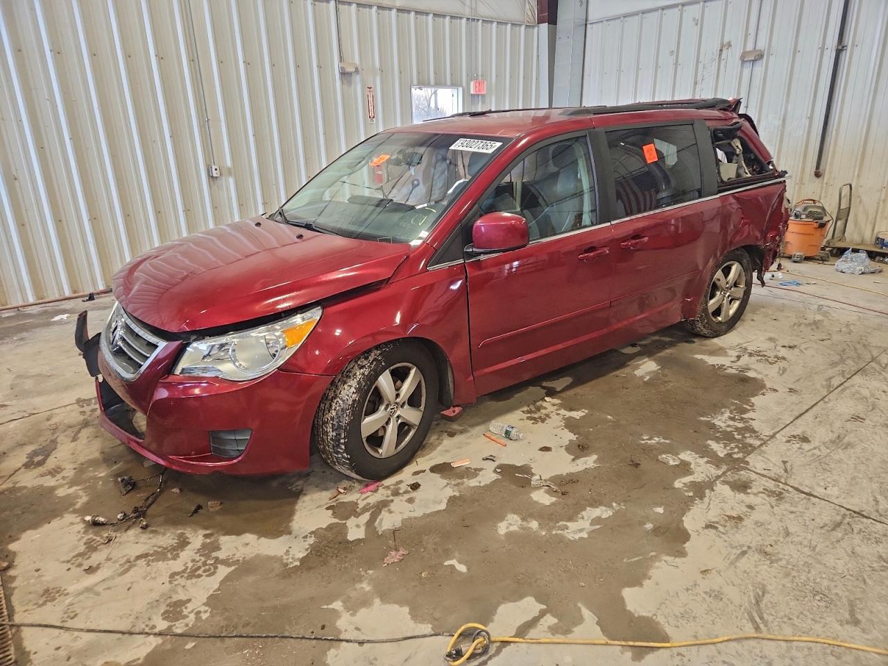2011 Volkswagen Routan