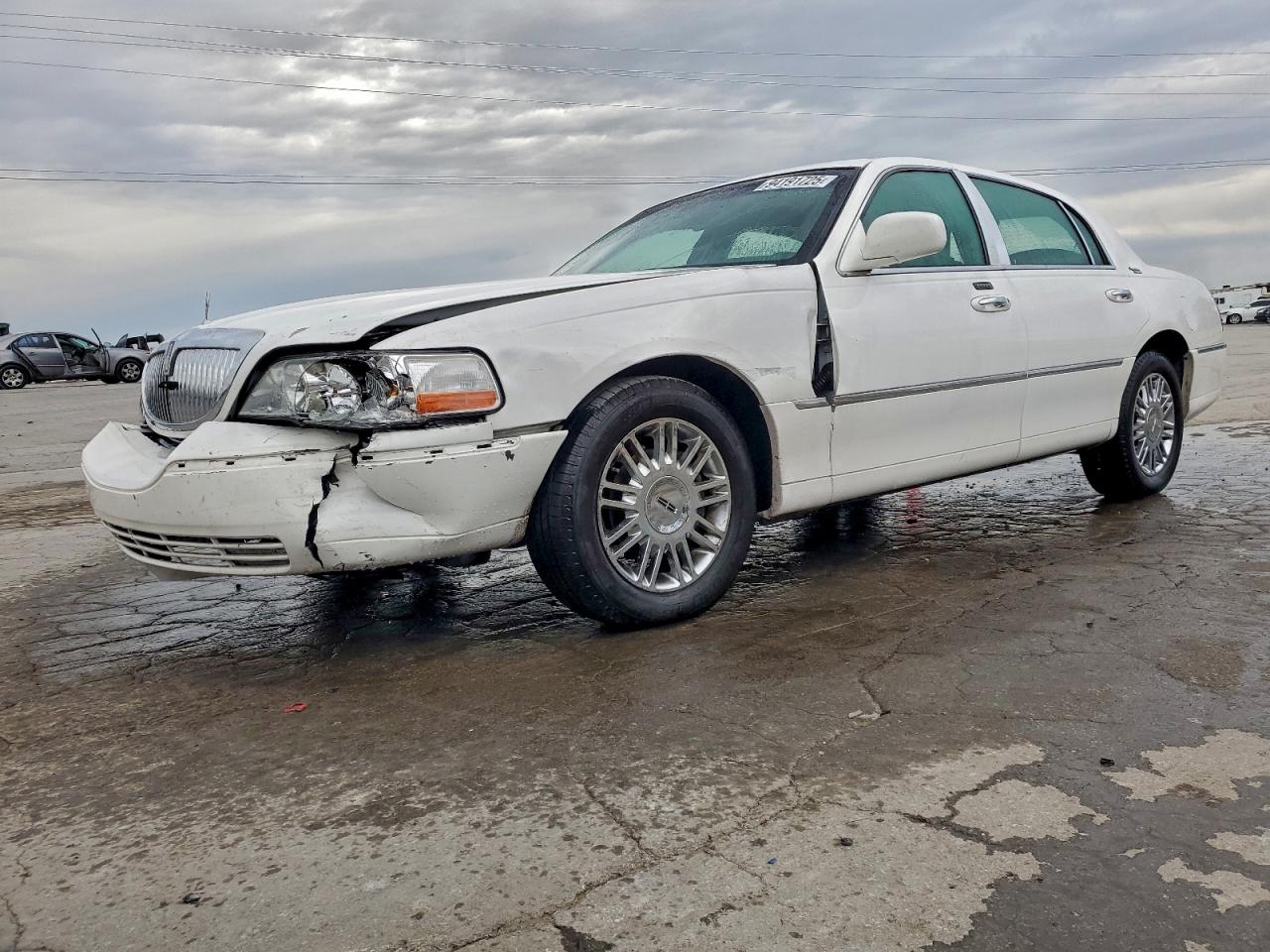 2009 Lincoln Town Car