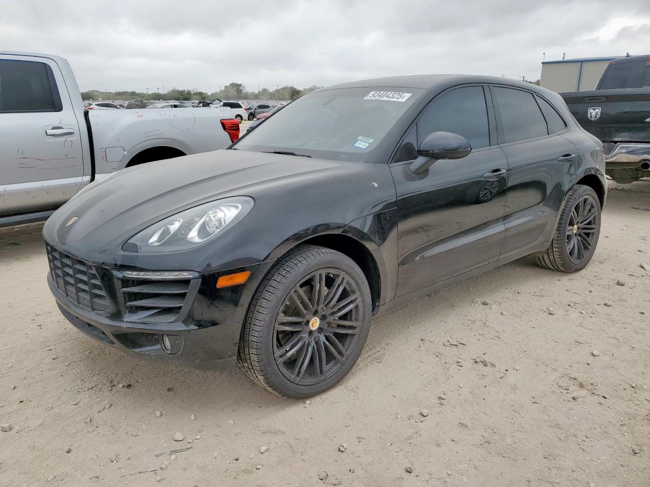 2016 Porsche Macan