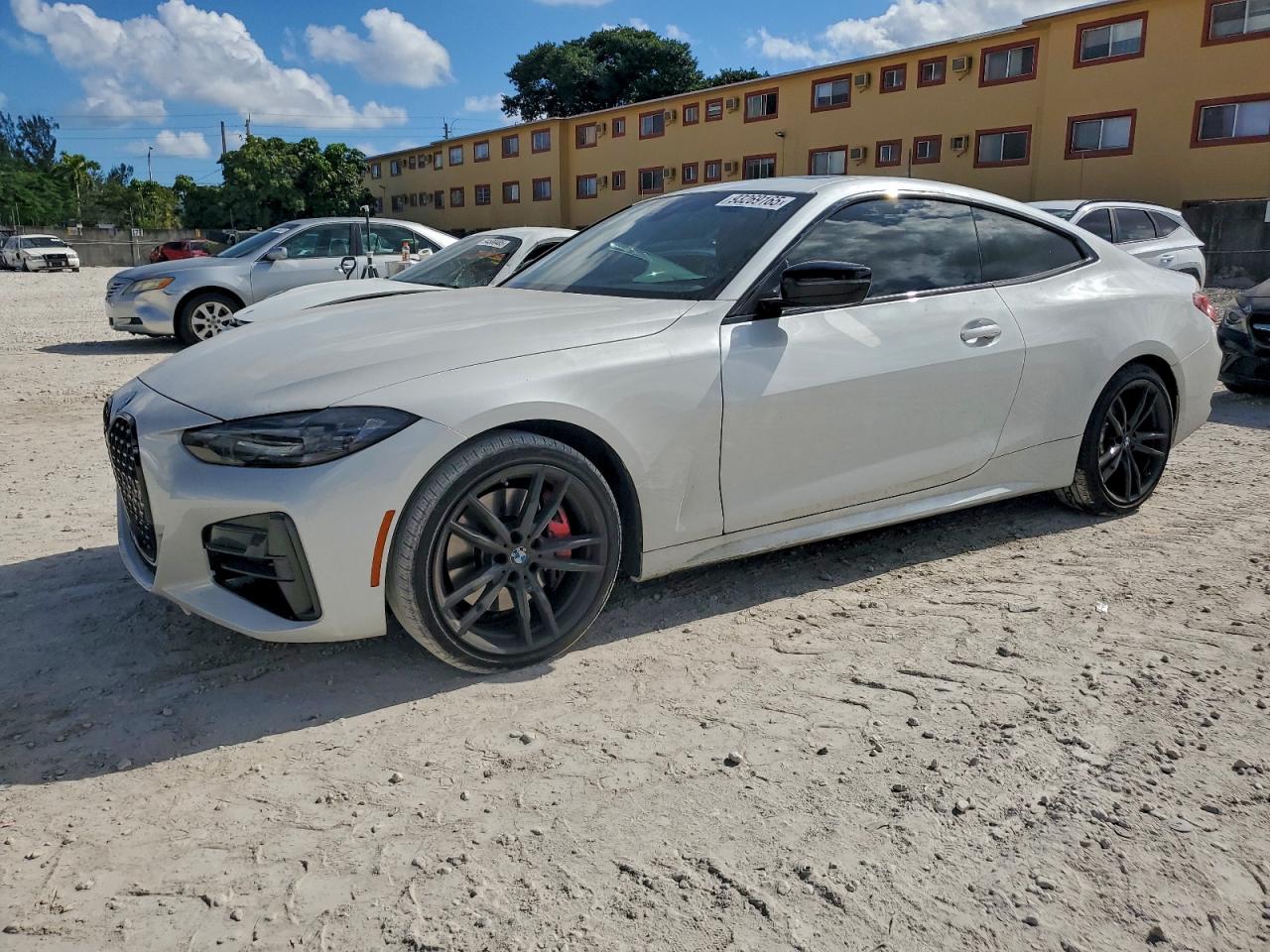 2024 BMW M440i