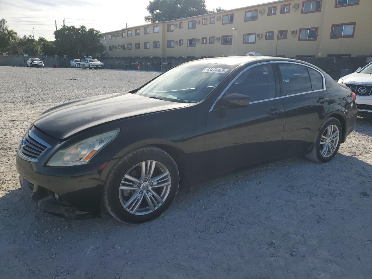 2012 Infiniti G37