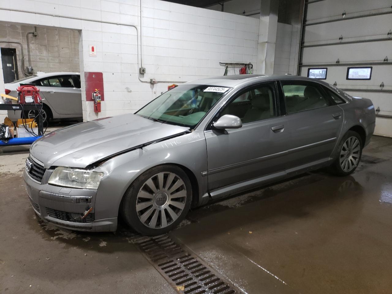 2004 Audi A8