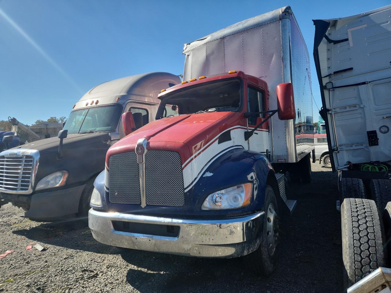 2020 Kenworth T370