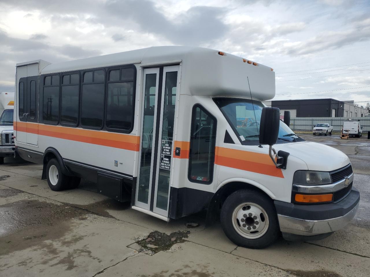Chevrolet Express 4500
