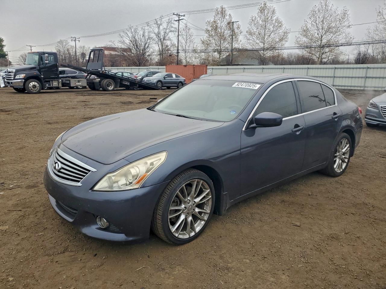 2011 Infiniti G37