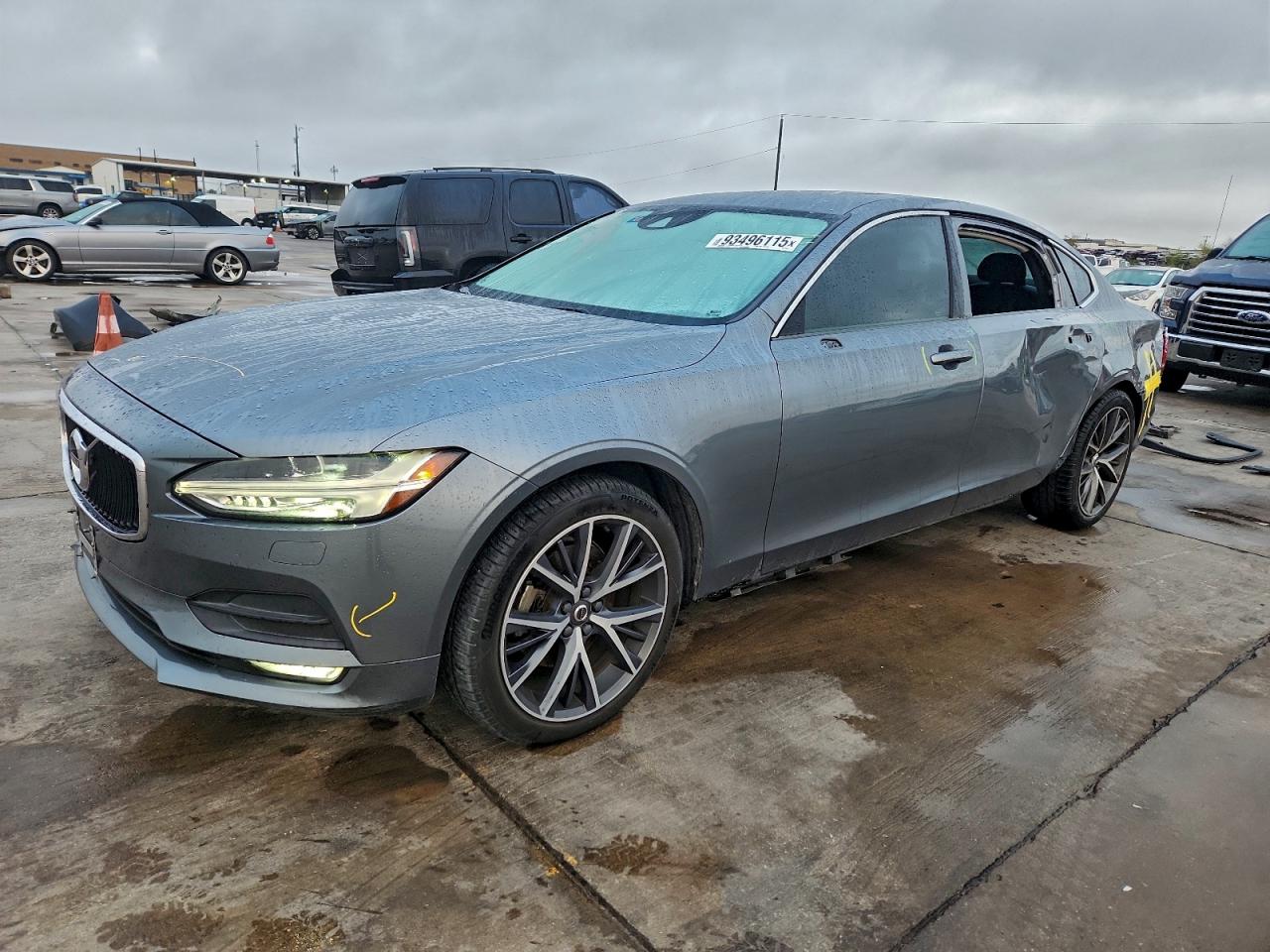 2018 Volvo S90