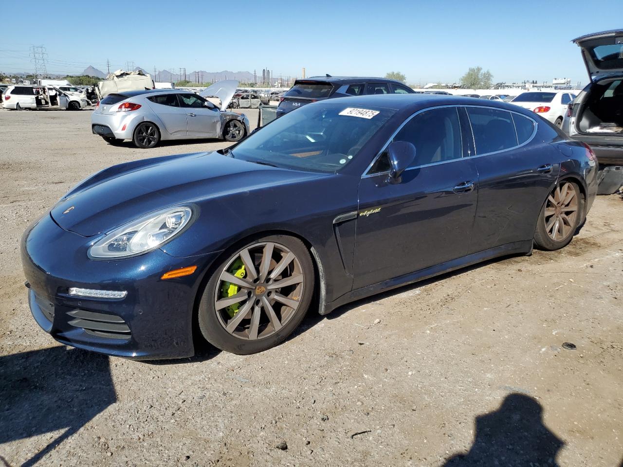 2016 Porsche Panamera