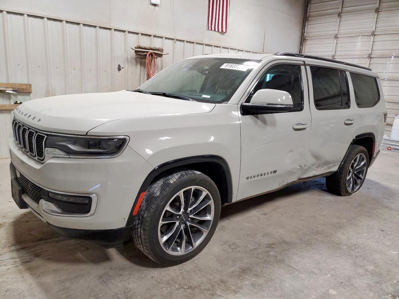 2022 Jeep Wagoneer