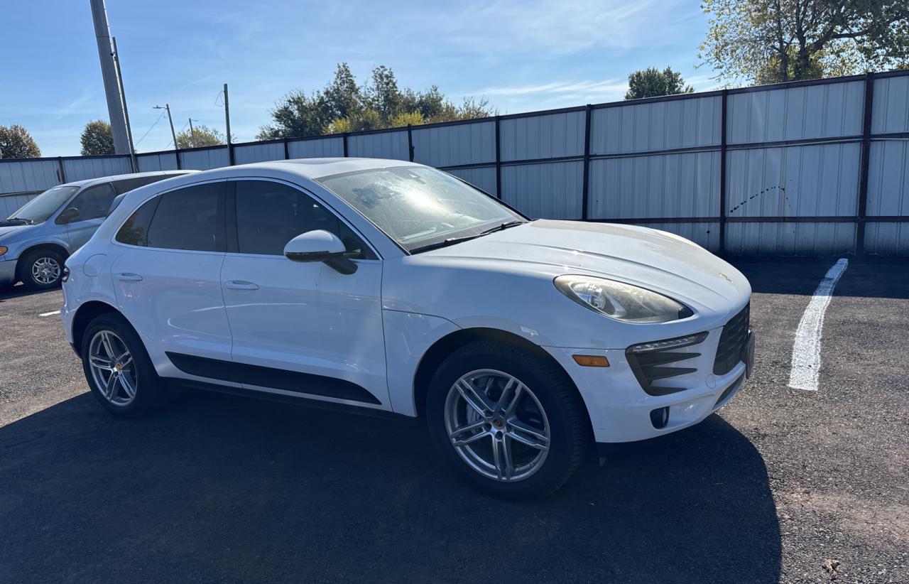 2017 Porsche Macan