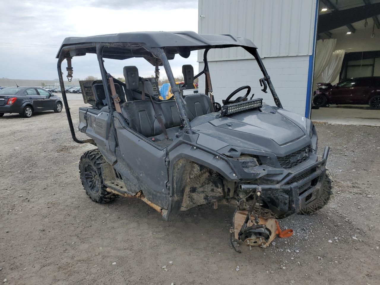 2016 Honda Pioneer 1000