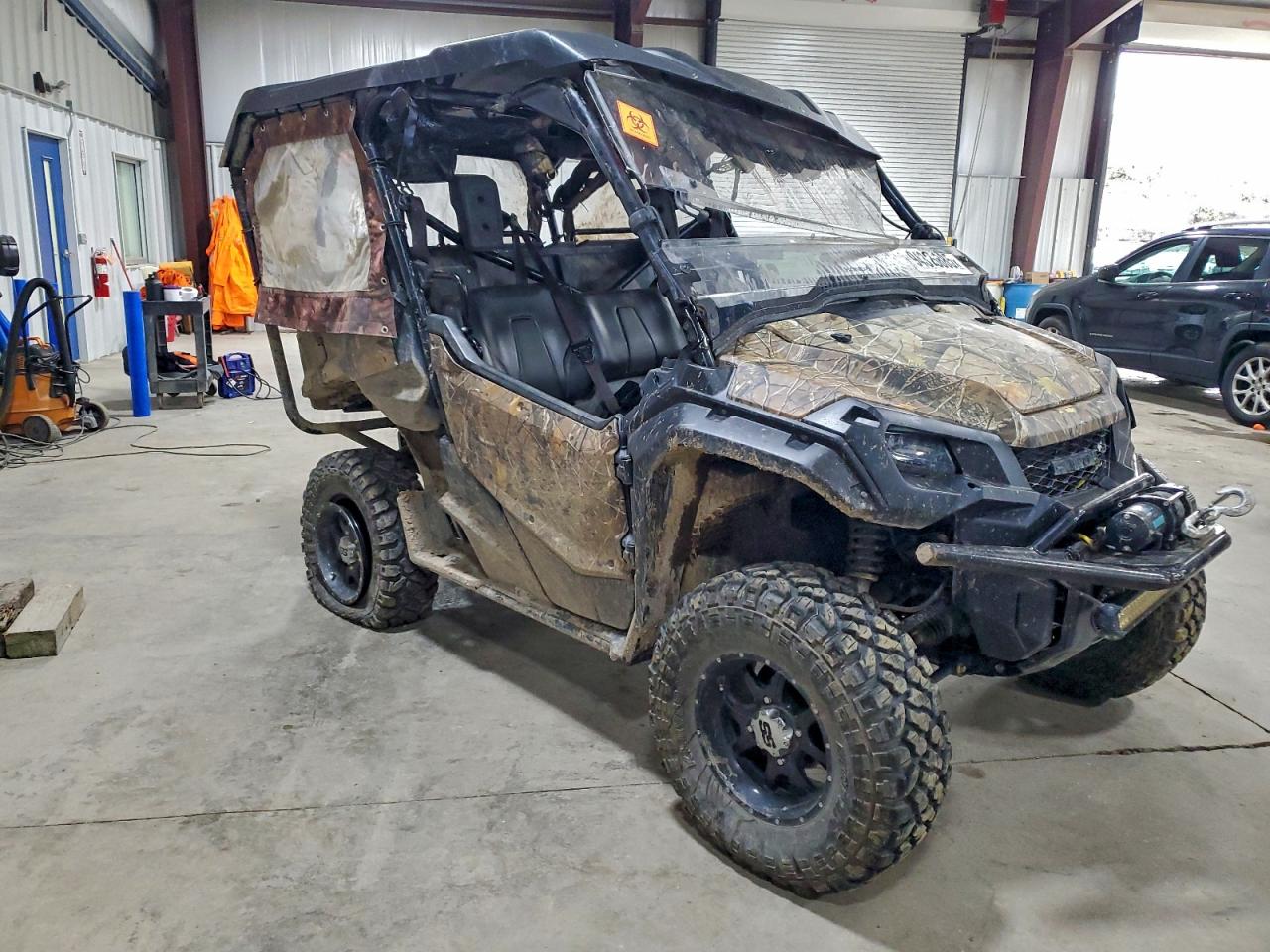 2020 Honda Pioneer 1000