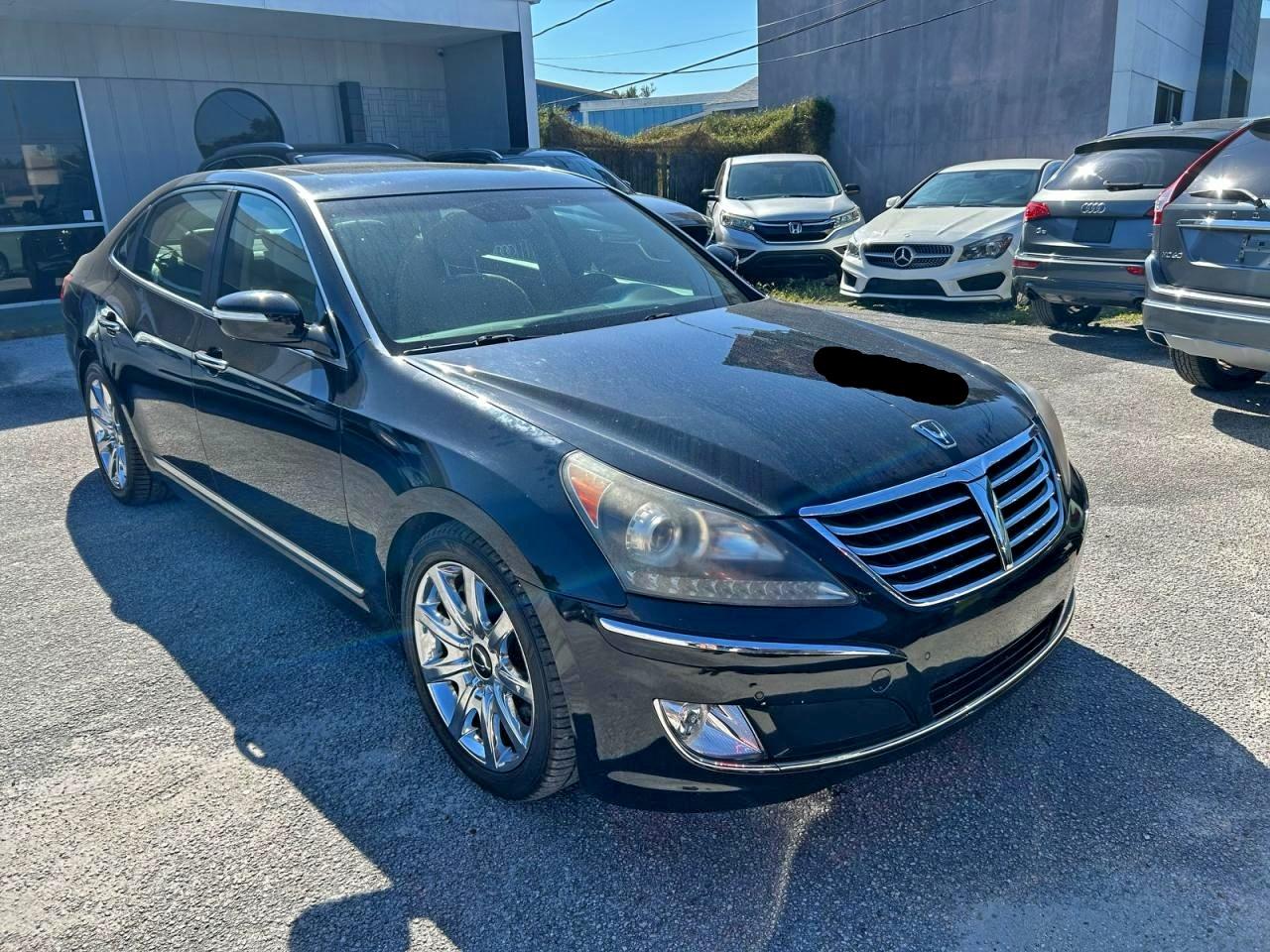 2013 Hyundai Equus