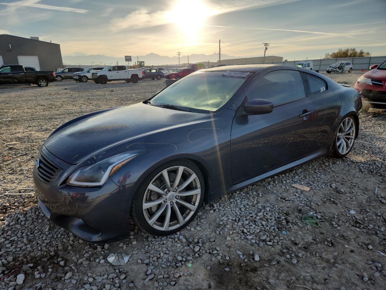 2009 Infiniti G37